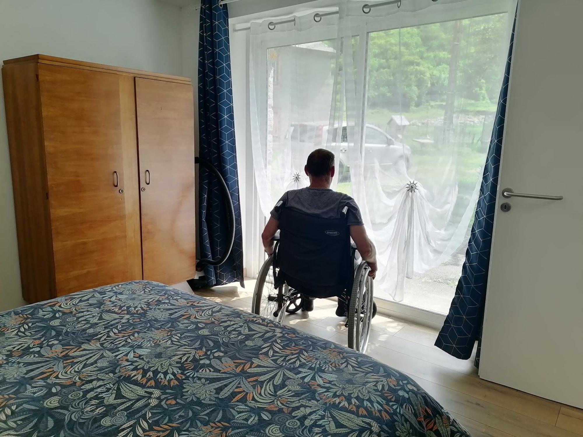 Aux D'Estaing Croises, Gite De Montagne Accessible A Tous Luaran gambar